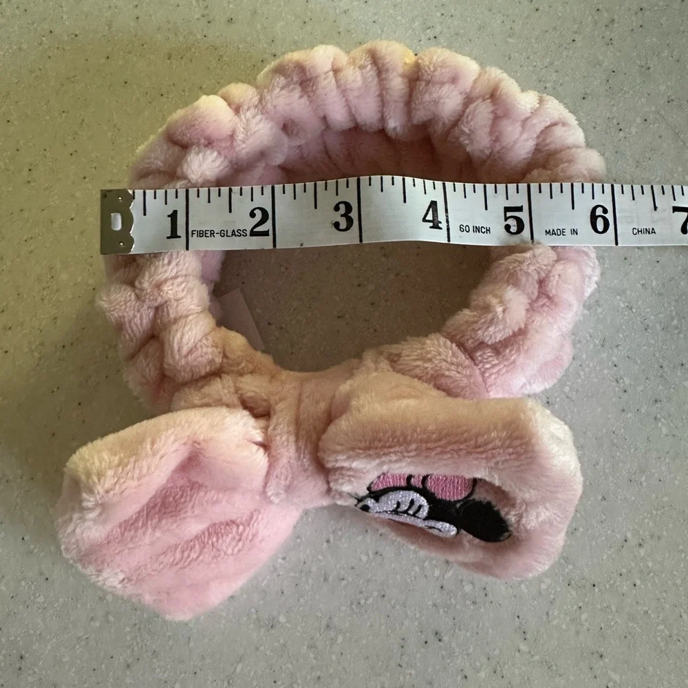 Disney Minnie Mouse Bow Headband! Spa day or Fashion! Baby & Toddler. On…